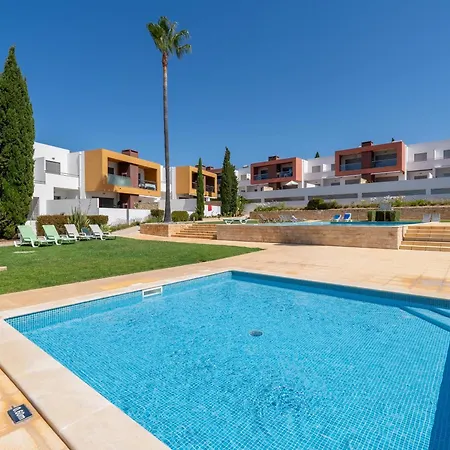 Avec Terrasse Et Acces A La Piscine A - Pt-1-50 Apartment Albufeira